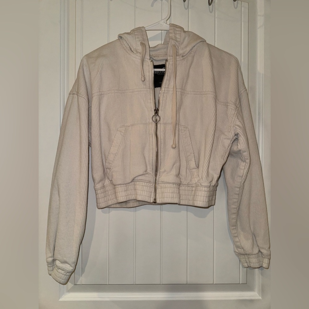 Hollister Size S Ivory Corduroy crop top jacket with hoodie Excellent-New Cond